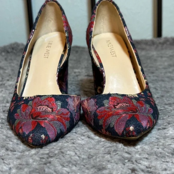 Nine West Women's Anisa9X Blue Multi Fabric 8W US - Picture 2 of 11